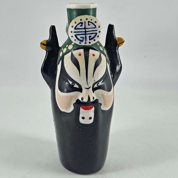 Vintage Chinese opera hand painted face Porcelain bottle - Picture 1 of 4